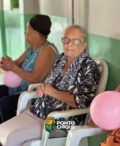 Idosos participam de roda de conversa no CRAS sobre saúde e vacinação